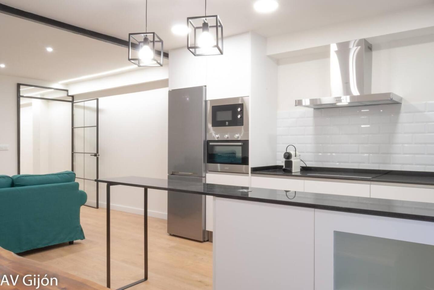 Apartamento La Playa 17 Gijón Zewnętrze zdjęcie
