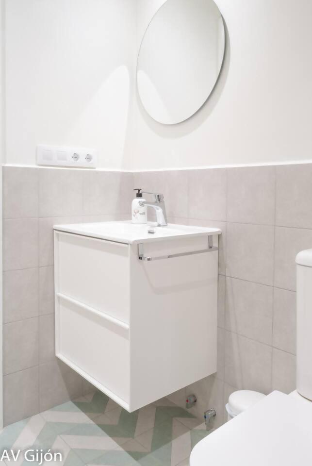 Apartamento La Playa 17 Gijón Zewnętrze zdjęcie