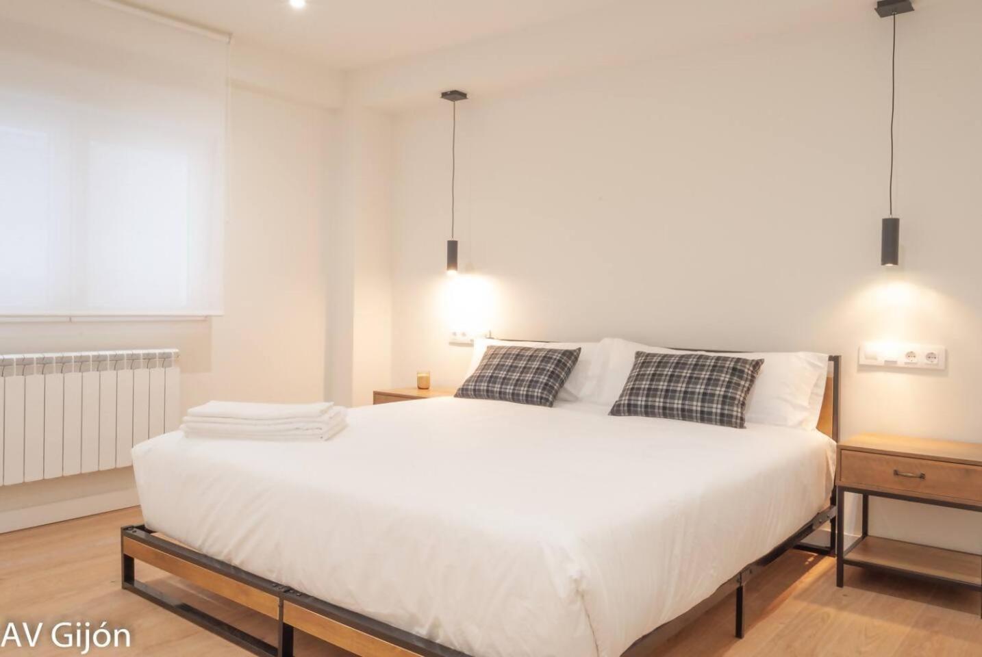 Apartamento La Playa 17 Gijón Zewnętrze zdjęcie